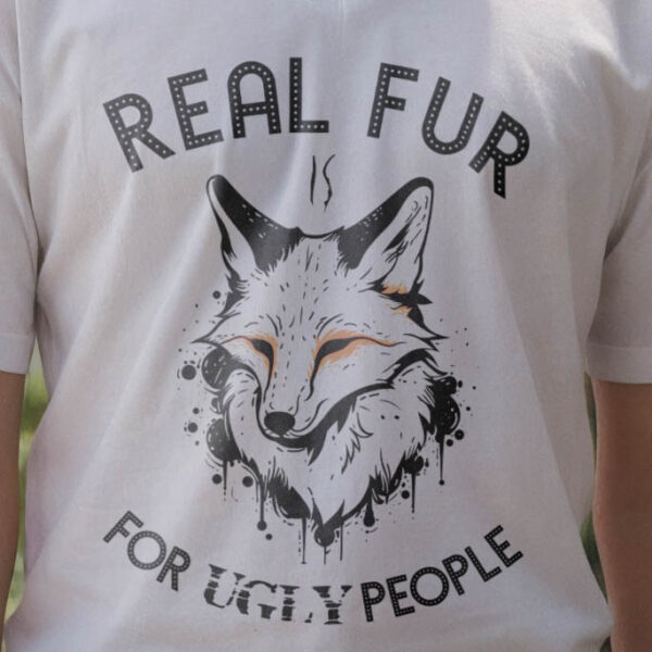 t-shirt: Real Fur V-Neck