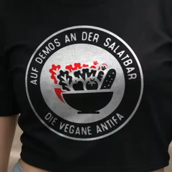 t-shirt: Vegane Antifa Crop-Top